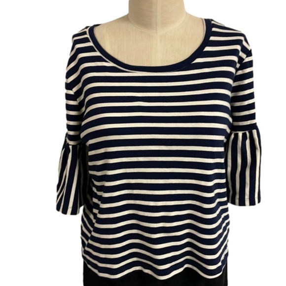 W5 crop knit navy striped top size XL - Picture 1 of 6